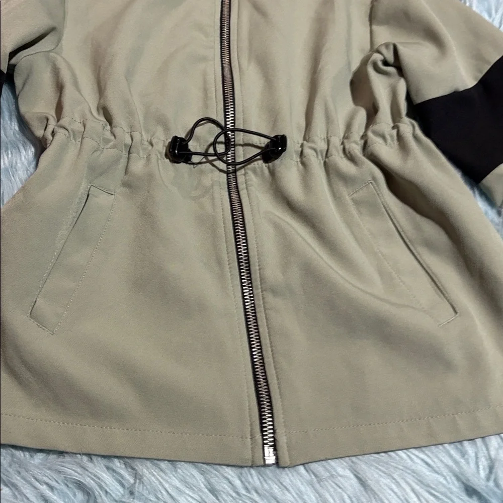 Zara Kids Green Hooded Jacket with Black Details Sz 8